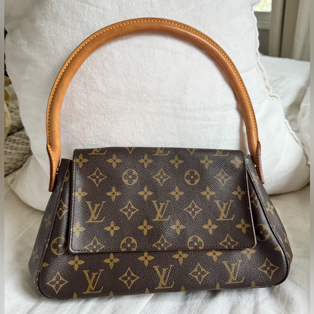 Louis Vuitton Monogram Mini Looping Shoulder Bag